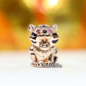 PANDORA Chinese Tiger Charm 780067C01